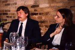 banquetdavejoan.jpg (11k)